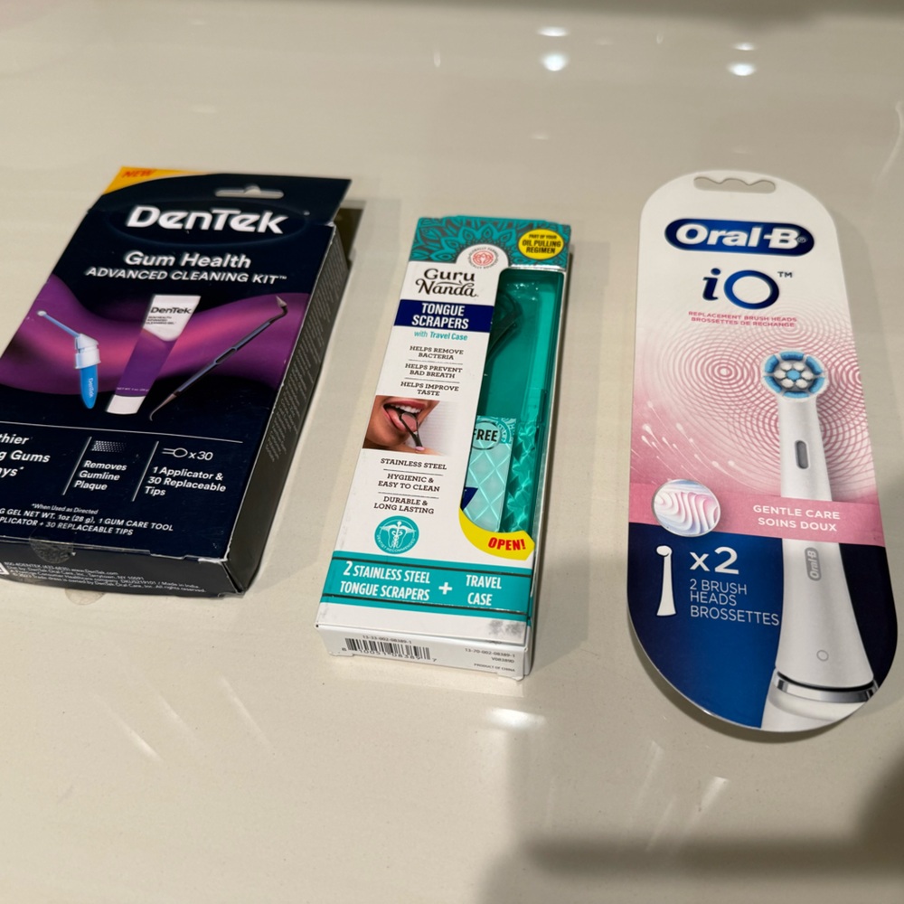 Oral-B iO Replacement Brush Heads - White 2 pack & DenTek cleaning kit & tongue